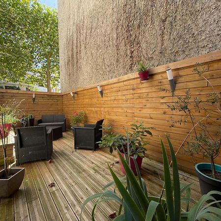 Boulogne 3 Pieces Avec Terrasse Apartment Luaran gambar