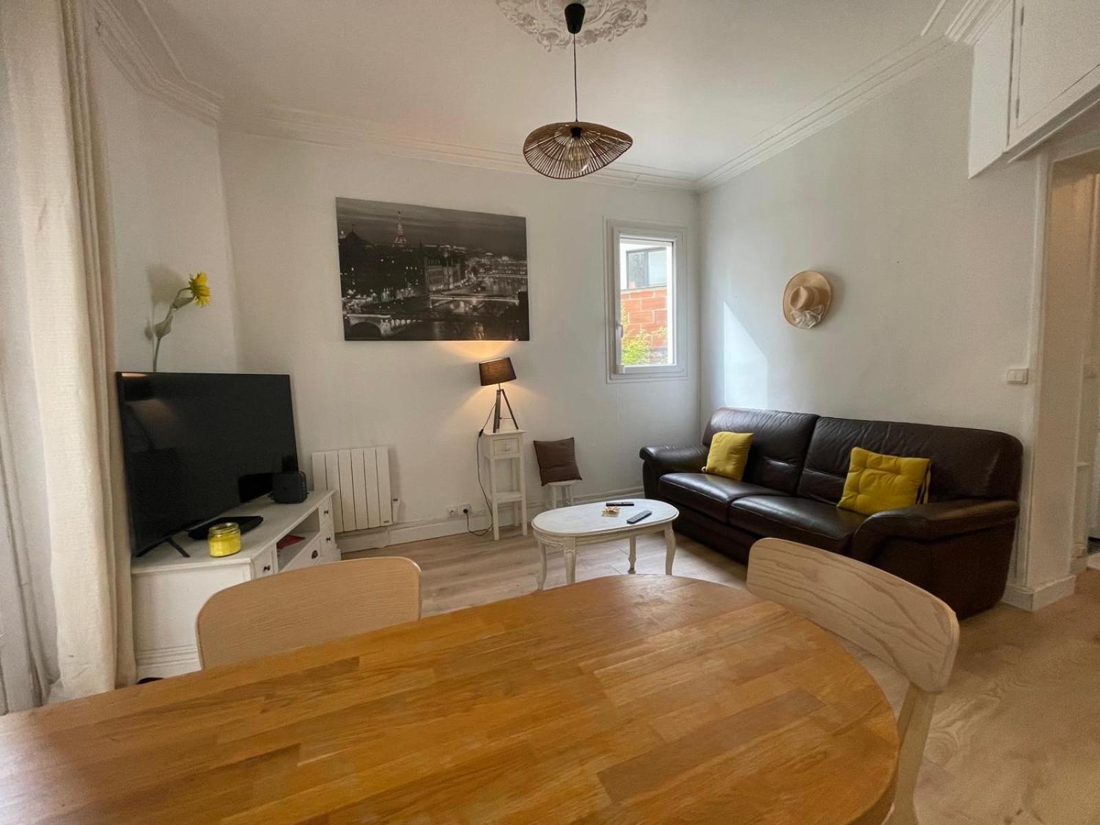 Boulogne 3 Pieces Avec Terrasse Apartment Luaran gambar